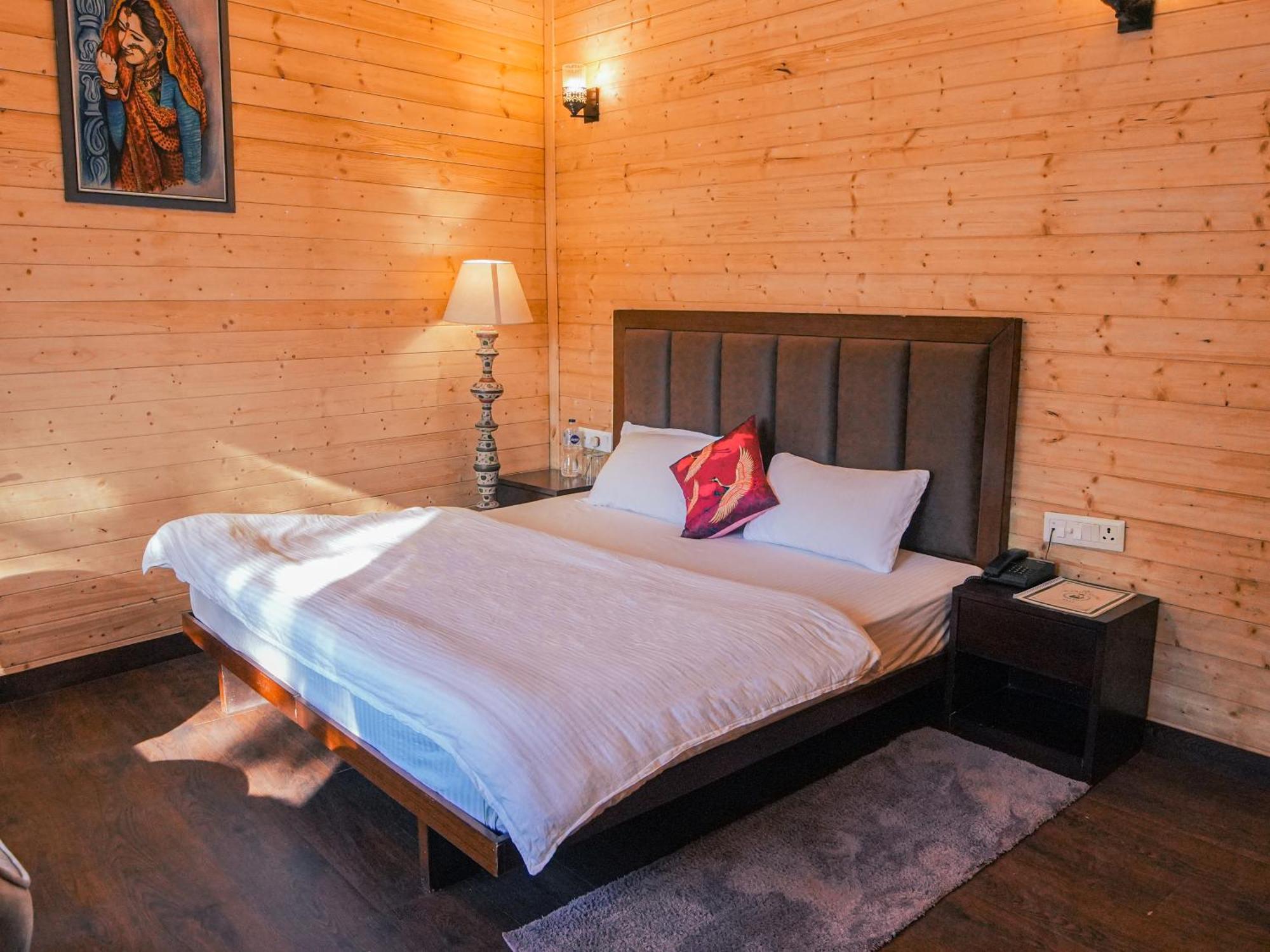 ホテル Thehimalayanliving Whistling Pines マックトシュワー エクステリア 写真